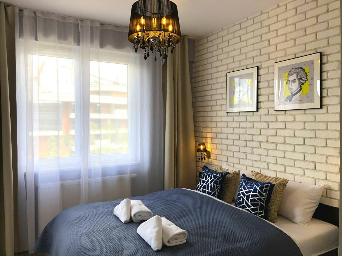 Glamour Apartment With Big, Private Terrace 克拉科夫 外观 照片